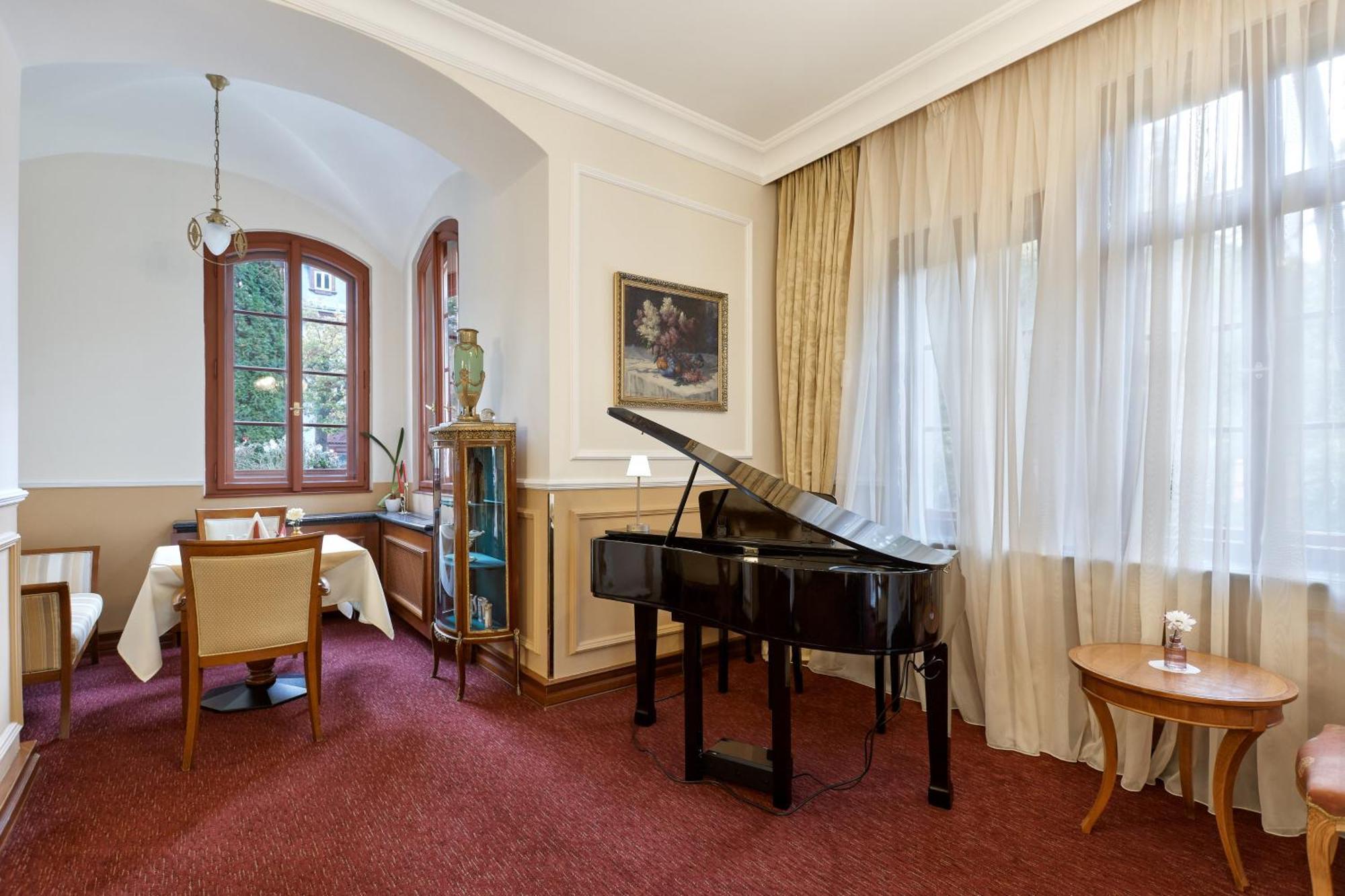 Spa Hotel Villa Ritter Карловы Вары Экстерьер фото