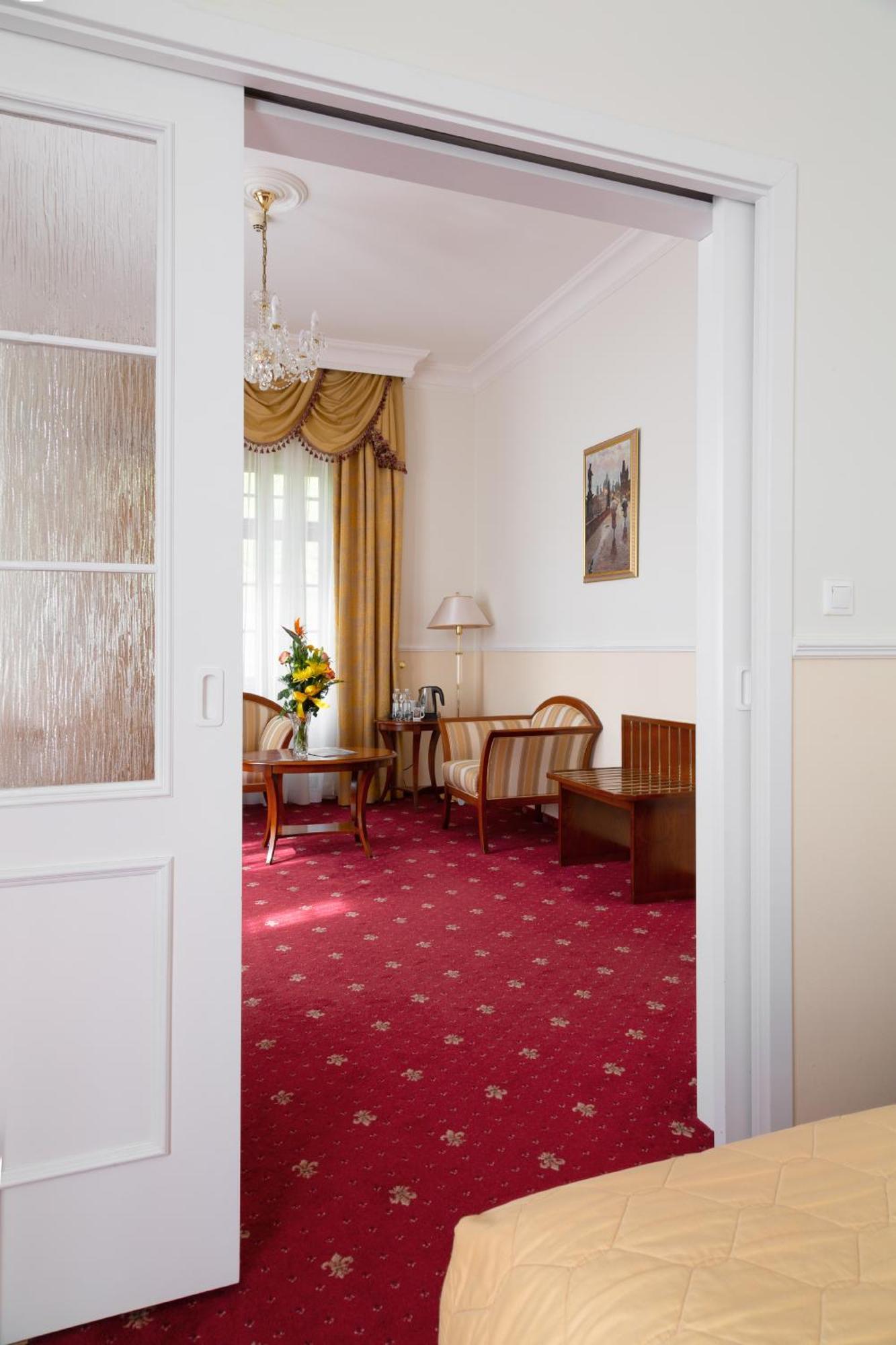 Spa Hotel Villa Ritter Карловы Вары Экстерьер фото